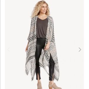 Sole Society Mixed print kimono